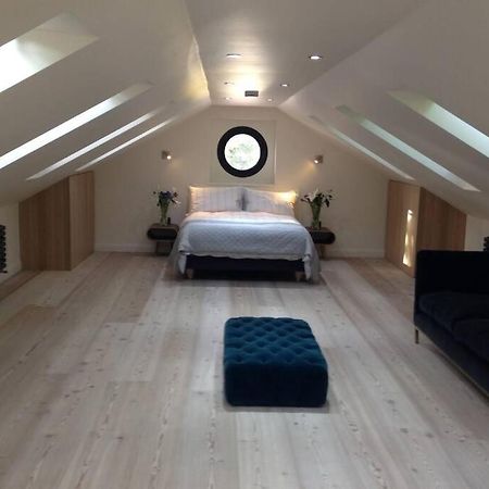 Luxury Coach House Next To Woodland In Knutsford Villa Luaran gambar