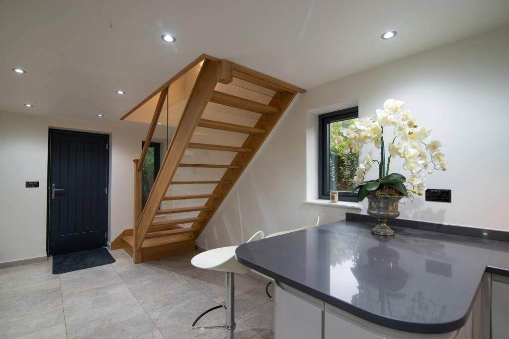 Luxury Coach House Next To Woodland In Knutsford Villa Luaran gambar
