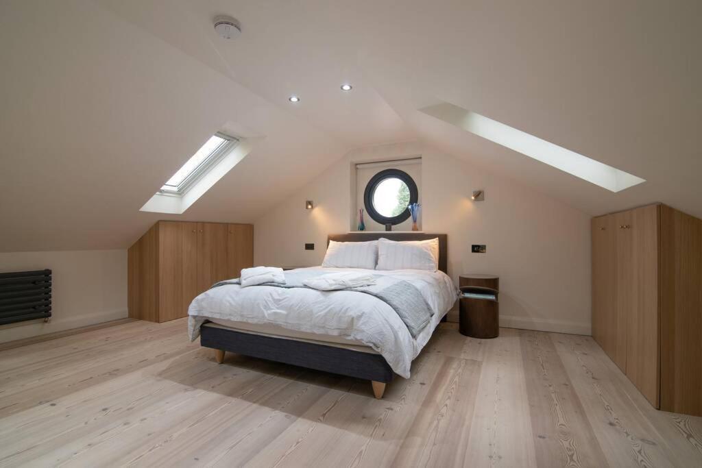 Luxury Coach House Next To Woodland In Knutsford Villa Luaran gambar